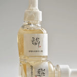 Stacked bottles of Beauty of Joseon Glow Serum Propolis + Niacinamide – popular K-beauty serum for calming redness, reducing acne, and restoring skin radiance.