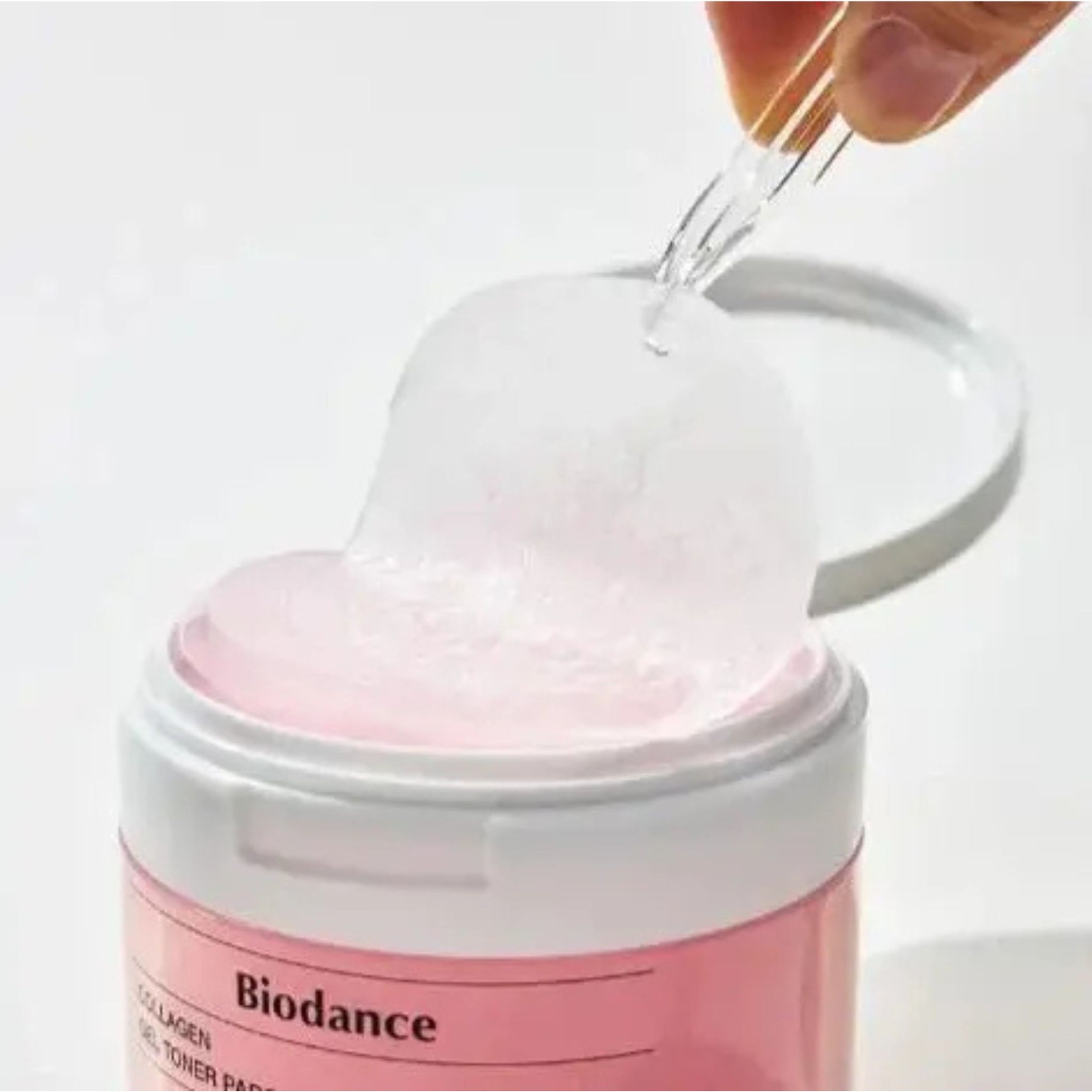 Close-up of Biodance Collagen Gel Toner Pad delivering intensive moisture, soothing care and glass skin hydration