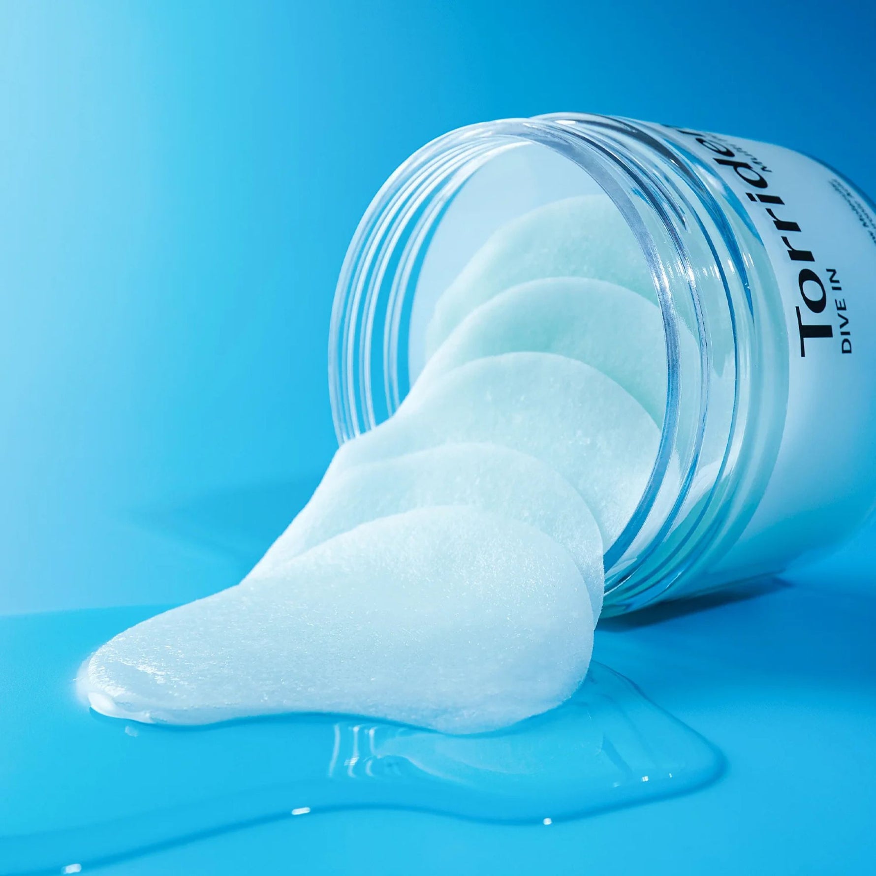 Torriden DIVE-IN Hyaluronic Acid Multi Pads – soft moisture pads soaked in essence for skin hydration and soothing